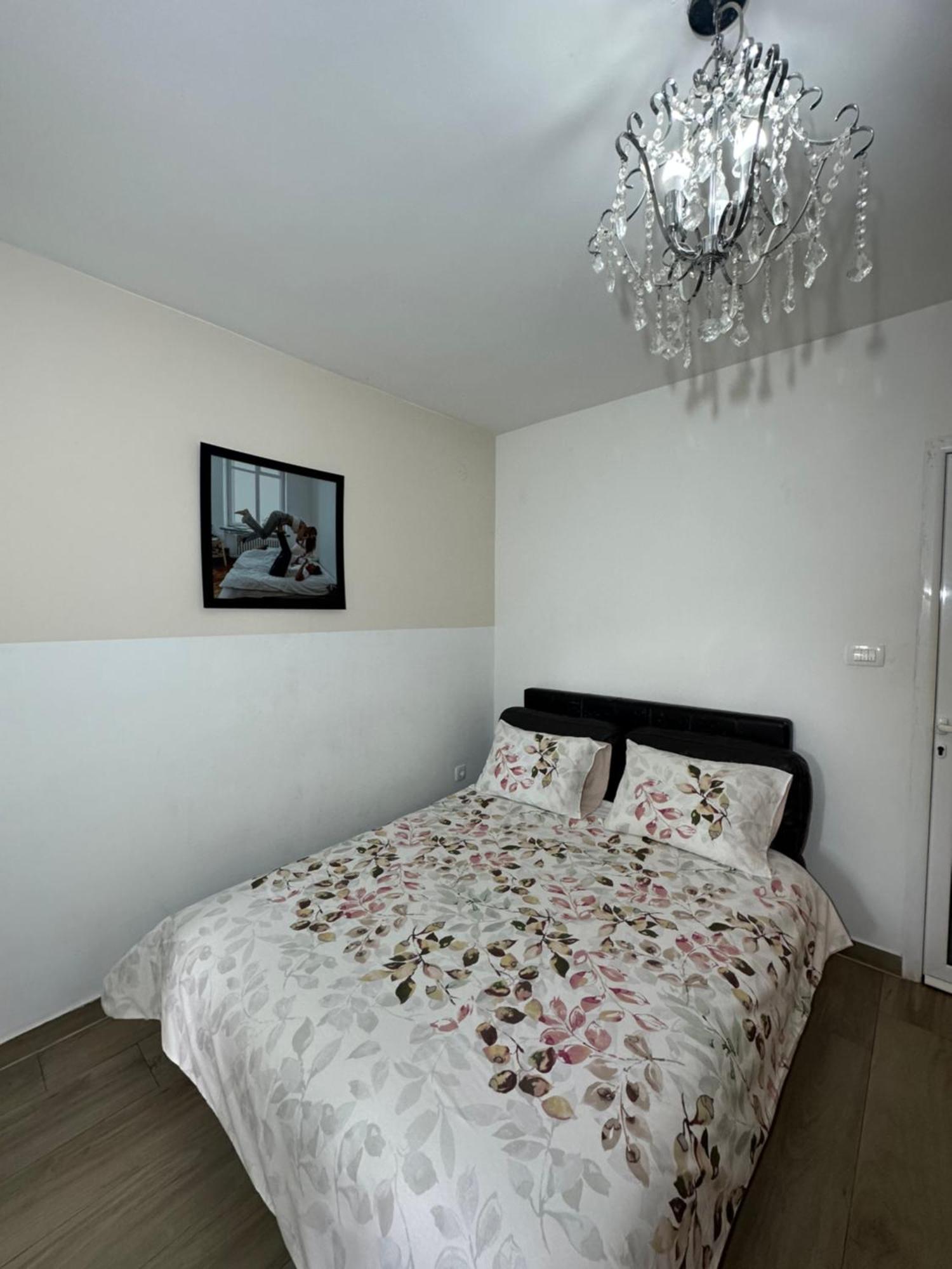 Apartmani Simona Budva Eksteriør bilde