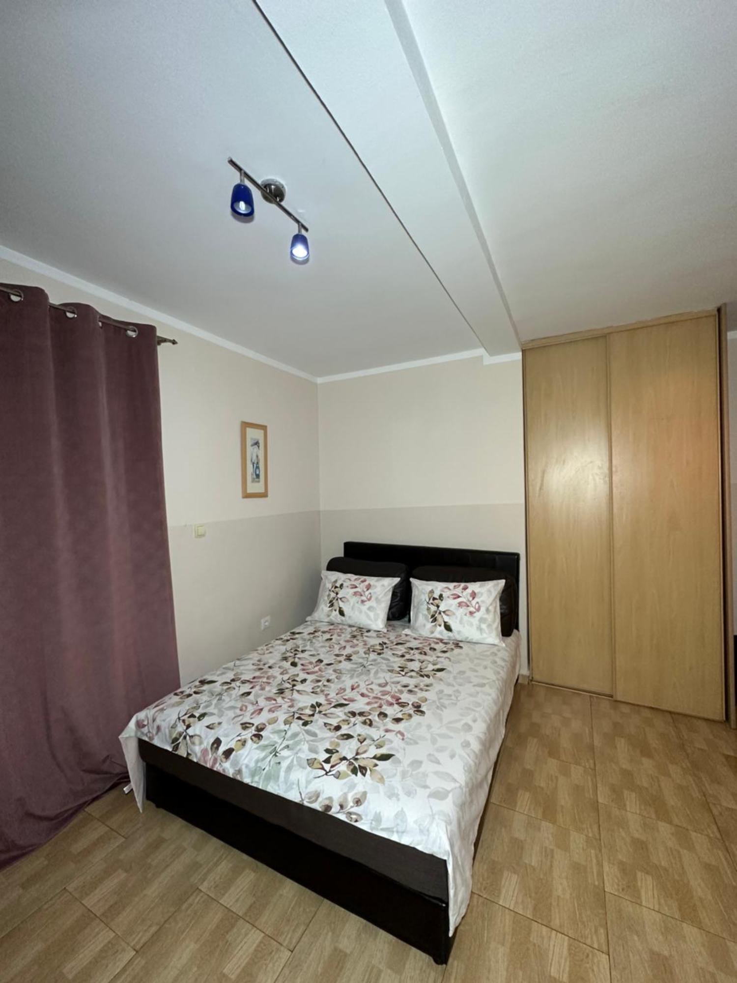 Apartmani Simona Budva Eksteriør bilde