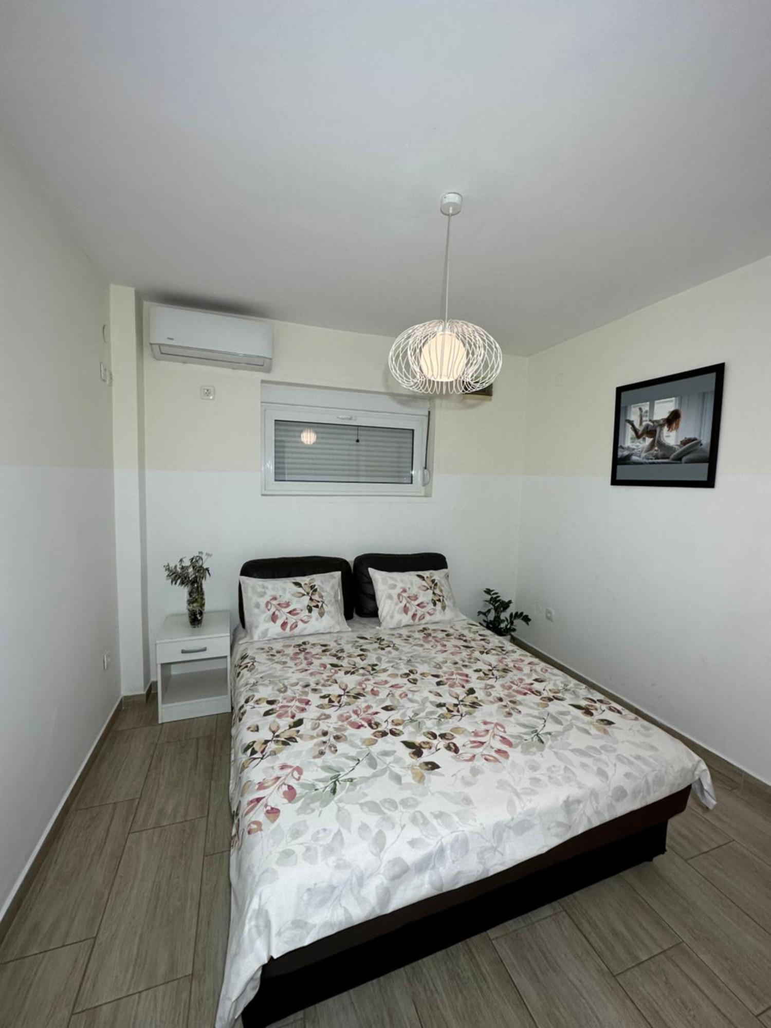 Apartmani Simona Budva Eksteriør bilde