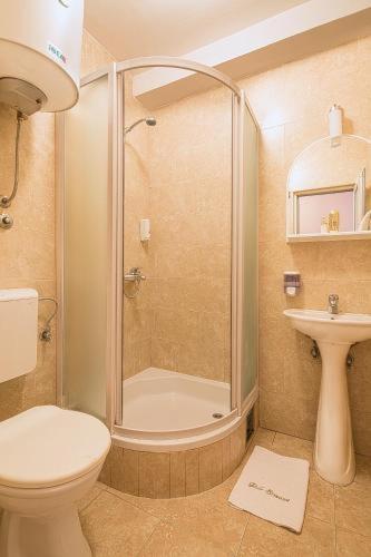 Apartmani Simona Budva Eksteriør bilde